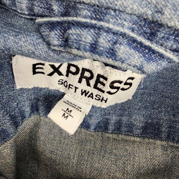 EXPRESS Mens Soft Wash Blue Jean Button-down Long Sleeve Shirt Size M - Picture 3 of 6